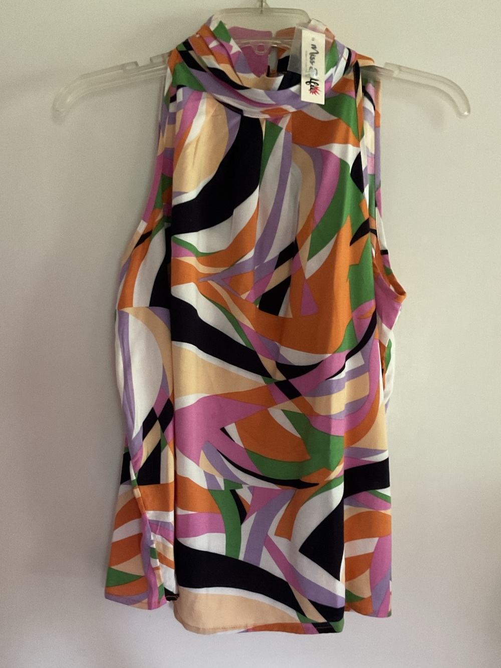 Miss Selfie Sleeveless Abstract Print Blouse with Mock Neck NWT